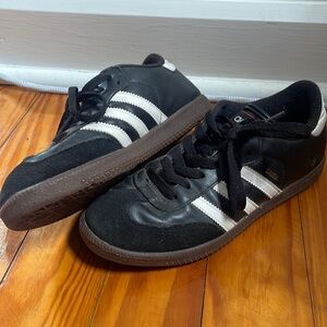Black and White Adidas Sambas size US 6